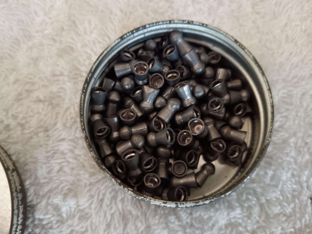 Vintage BSA Pellet Gun with Pellets C 1950 -1960