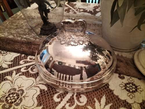 Sheffield Silver Plated Food Dome with Grape Design Handle C1900