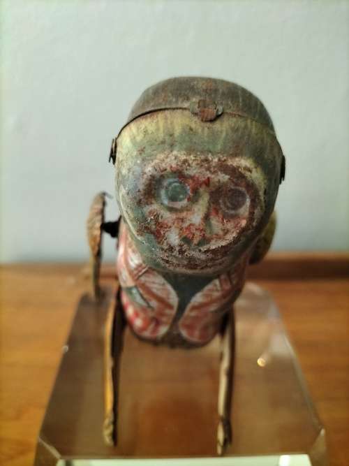 Antique Lithographed Tin Toy