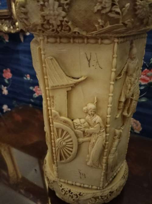 Vintage Unusual Chinese Carved Figural Group Vase/ Umbrella Stand