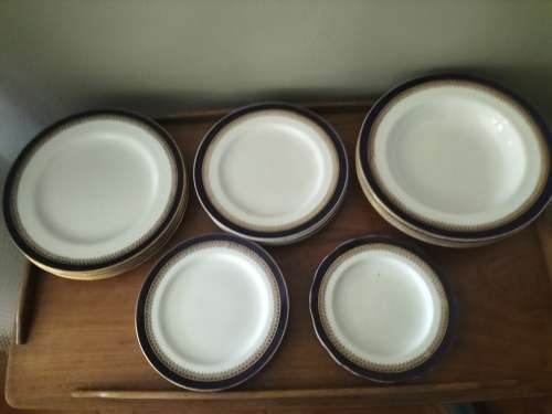 Spode Dinner Service 4 Place Setting Pattern Knightsbridge