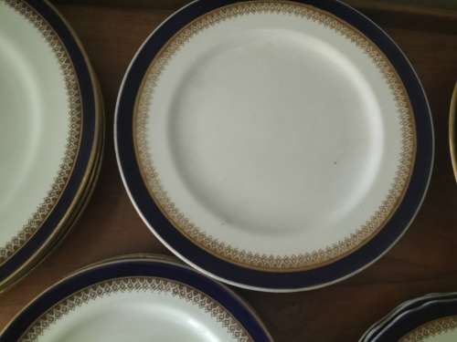 Spode Dinner Service 4 Place Setting Pattern Knightsbridge