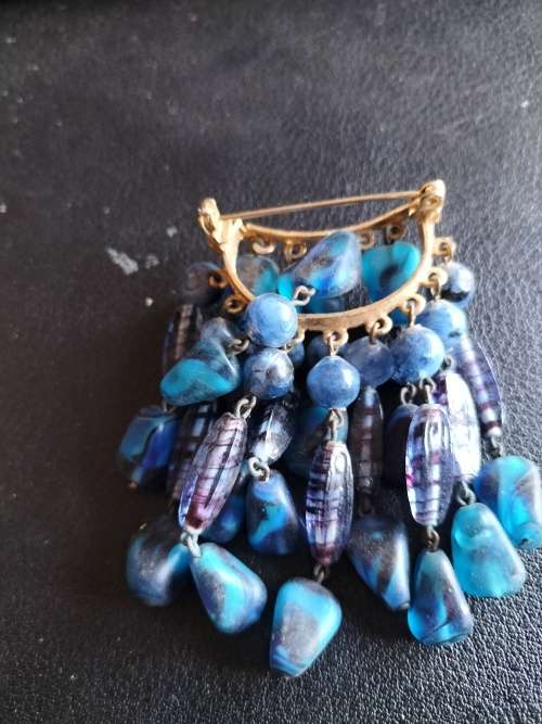 Blue Cluster Brooch with hanging stones