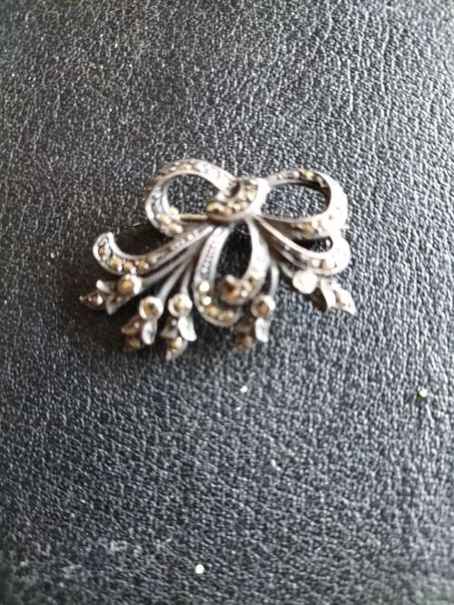 Silver Marcasite Bow Brooch