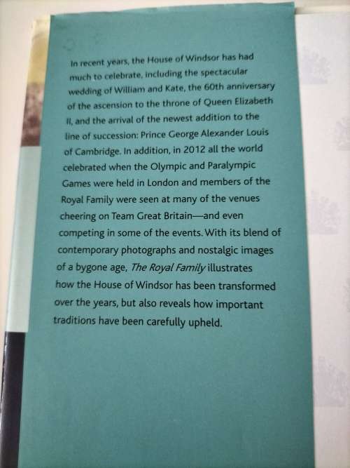 The Royal Family A Year By Year Chronicle of The House of Windsor