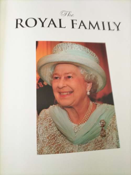 The Royal Family A Year By Year Chronicle of The House of Windsor
