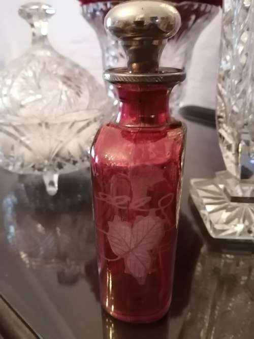 Antique Cranberry Grape Design Scent Bottle