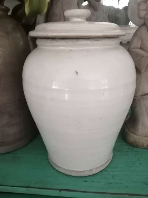 Large Pottery Ginger Jar