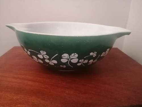 Vintage Shamrock Pyrex Bowl Rare Pattern