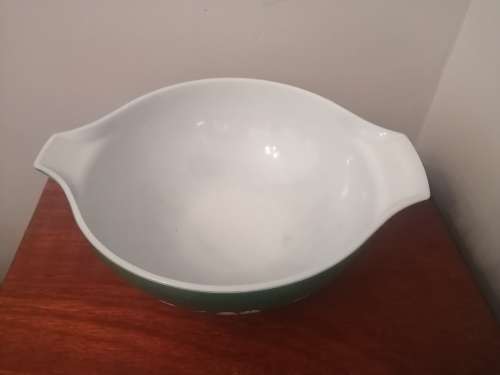 Vintage Shamrock Pyrex Bowl Rare Pattern