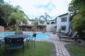 Easter @ Lakeview Cabanas, St Lucia from 18 - 25 April 2014(7 Nights)3 Bedrooms/sleeps 8