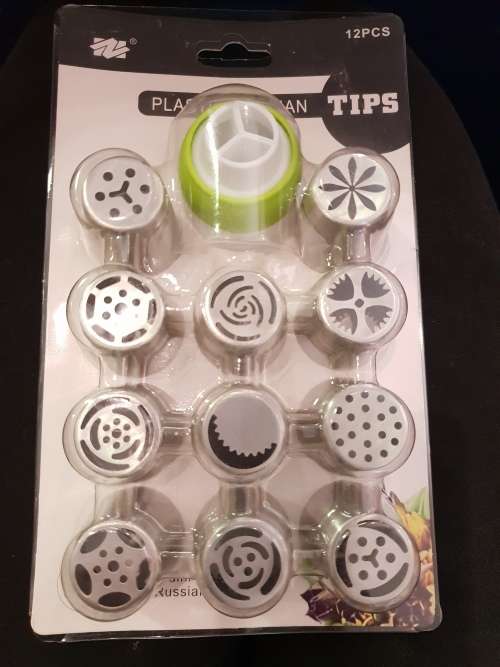 Russian Decorating Tips - 11 nozzles EXCLUDES coupler