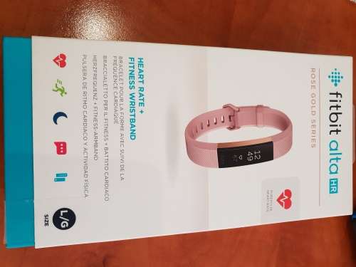 Fitbit Alta HR - tracker with black Milanese replacement strap