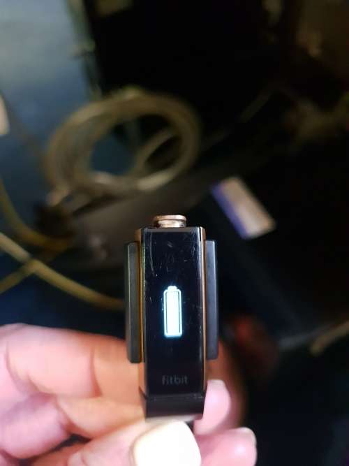 Fitbit Alta HR - tracker with black Milanese replacement strap