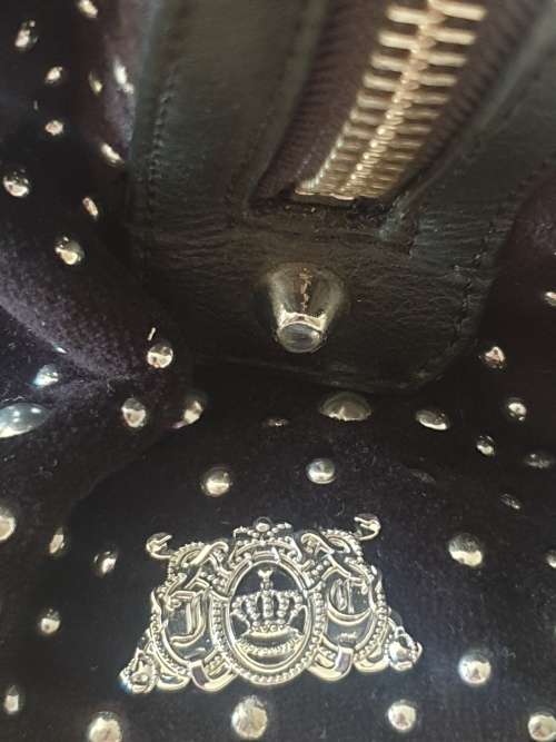 JUICY COUTURE HANDBAG  STUDDED VELOUR WITH DETACHABLE CRYSTAL