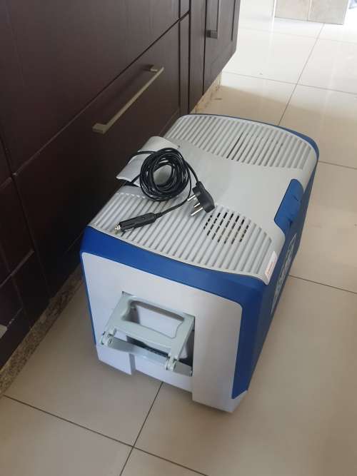 Camp Master 40L THERMO ELECTRIC COOLER & WARMER