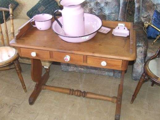 Oregan Wash basin Stand