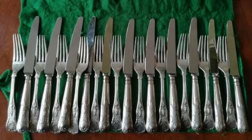 Sterling set of 11 knives and forks