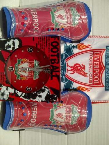 Liverpool Shin Pads, Scarf & Clock!!!