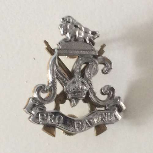 Natal carbineers cap badge