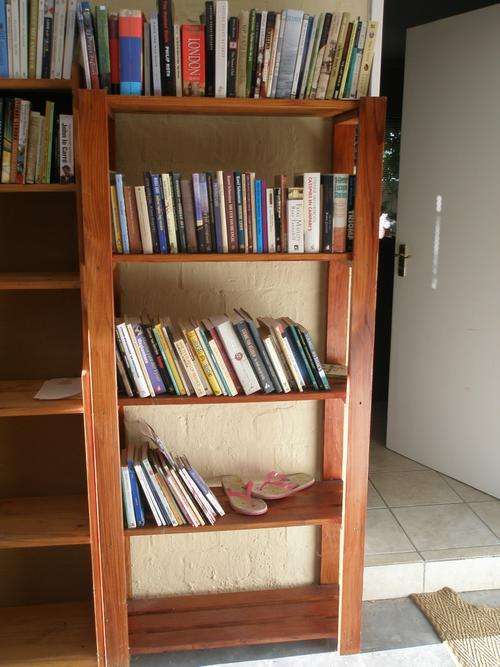 Bookcase Stained wooden (pine)