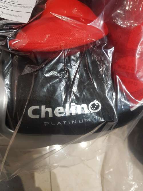 Chelino Platinum, IPOD Car Seat