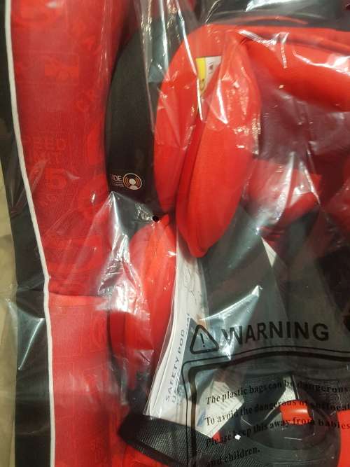 Chelino Platinum, IPOD Car Seat