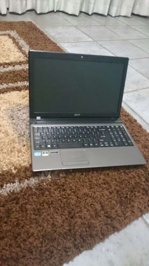 Acer Aspire 5750G Core i7 with 2GB NVIDIA GeForce GT-540M