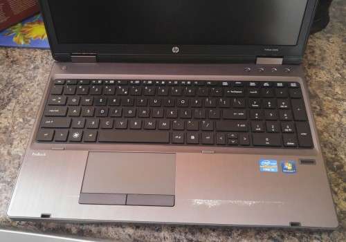 Beautiful HP Core i5 320GB