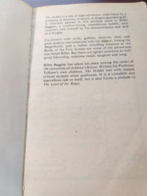 The Hobbit Reading Books JRR TOLKEN THE HOBBIT BOOKS BOOKS