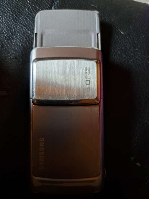 CELL PHONE Samsung SGH G800 Vintage Cell Phone