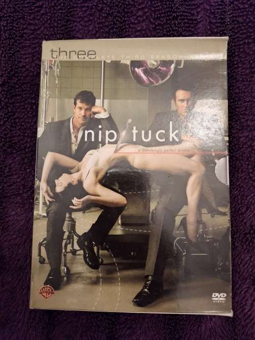 Movies and Television DVD MOVIES Nip Tuck Season 3  DVD movies