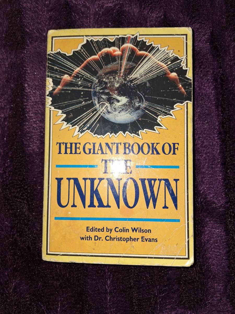 Books The Giant Book Of The Unknown