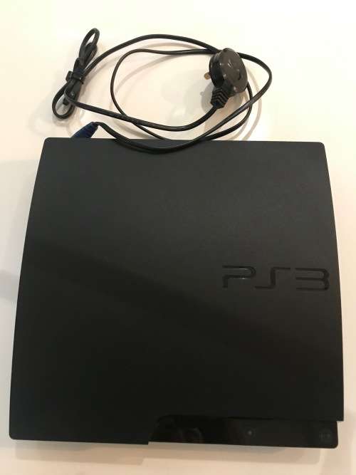 PS3 Console Bundle (500 GB Console, 2 Controllers & 14 games)