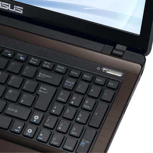 Asus K53S - Quad Core 17-2630QM - 650 GB HDD - 8GB RAM  - 2.90 GHz - NVIDIA GEFORCE GT 520MX