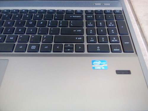 HP ProBook 4540s - 15.6" LED HD - Intel Core i5-3210M - 750 GB HDD - 4GB RAM - HDMI - Numeric Keypad