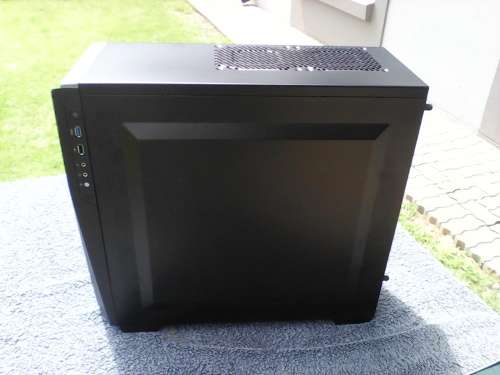 i7 Corsair Intel Gaming Monster - i7-3820 Quad Core - 1920x1080p - Navidia Geforce GTX 650 &MORE