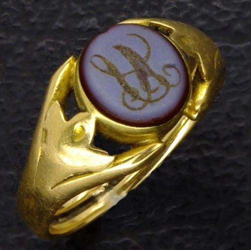 SOLID 9ct Antique Ladies Gold Signet Ring WEIGHS -- 3.8g!