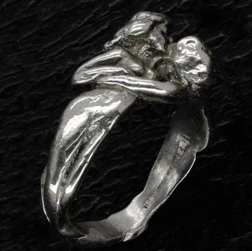 Vintage Sterling Silver Intertwined Couple Ring