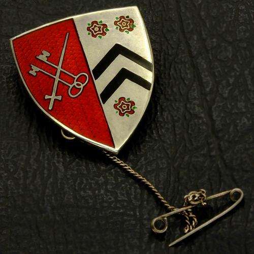 Hallmarked British Sterling Silver Crest Brooch  -- 10.6g