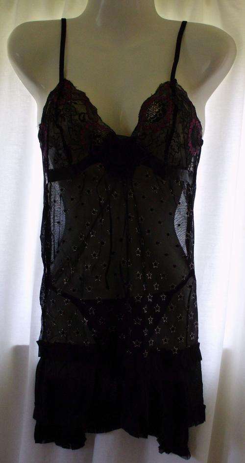 Stunning Black Sleep Set with Silver Stars