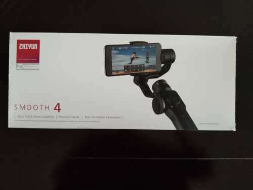 Zhiyun Smooth 4 (SMA04) 3-axis smartphone gimbal stabilizer