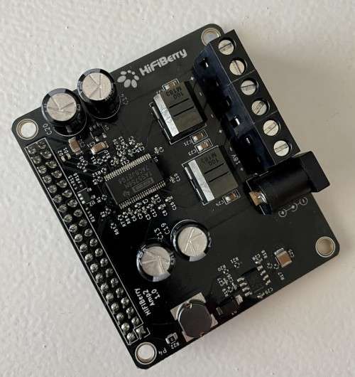 Hifiberry Amp2 board and power supply for Raspberry Pi