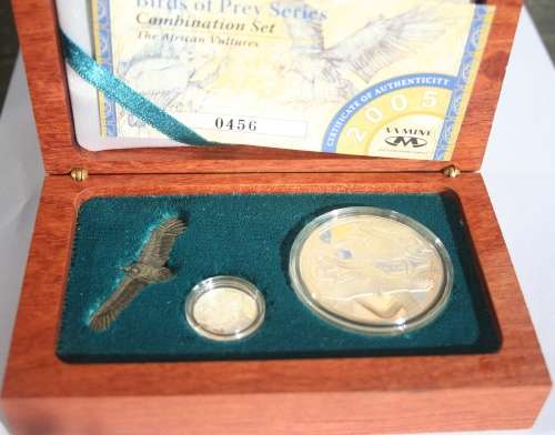 2005 COMBINATION SET AFRICAN VULTURE NO 456