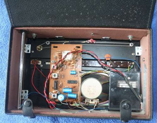 PHILIPS MADISON RADIO UNTESTED SOLD AS SPARES