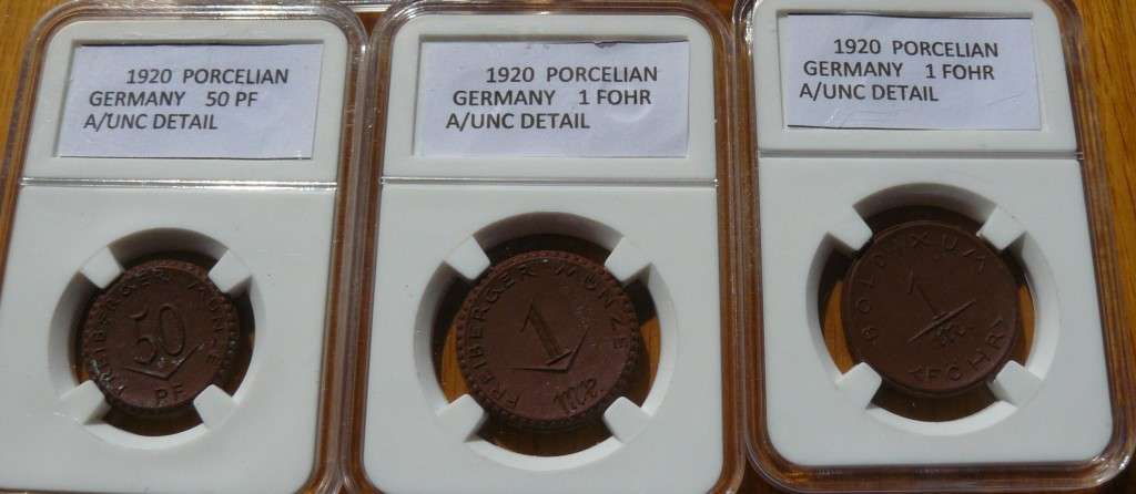 1920 PORCELAIN COINSET ALL FOR ONE BID