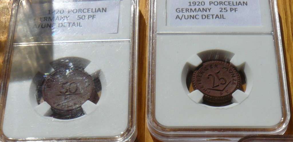 1920 PORCELAIN COINSET ALL FOR ONE BID