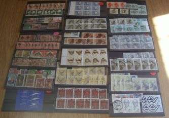 SMALL COLLECTION OF MINT AND USED 2ND DEF ISSUE STAMPS PLUS SOME ODD S A STAMPS