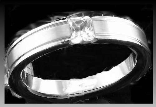 Simulated diamond flush set ring