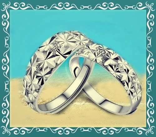 Shimmering set of lovers rings